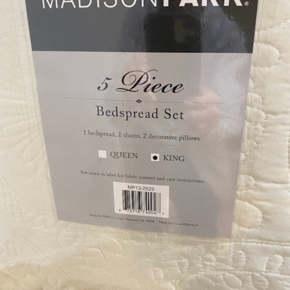 Madison Park 5 pc Bedspread Set King Size